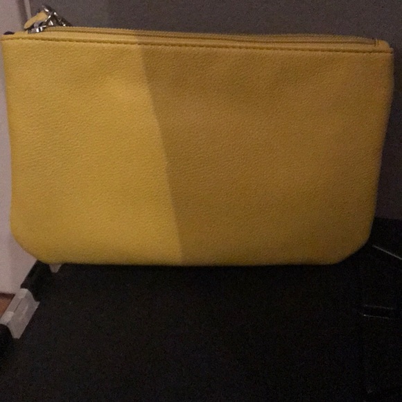 Wristlet - Picture 2 of 3